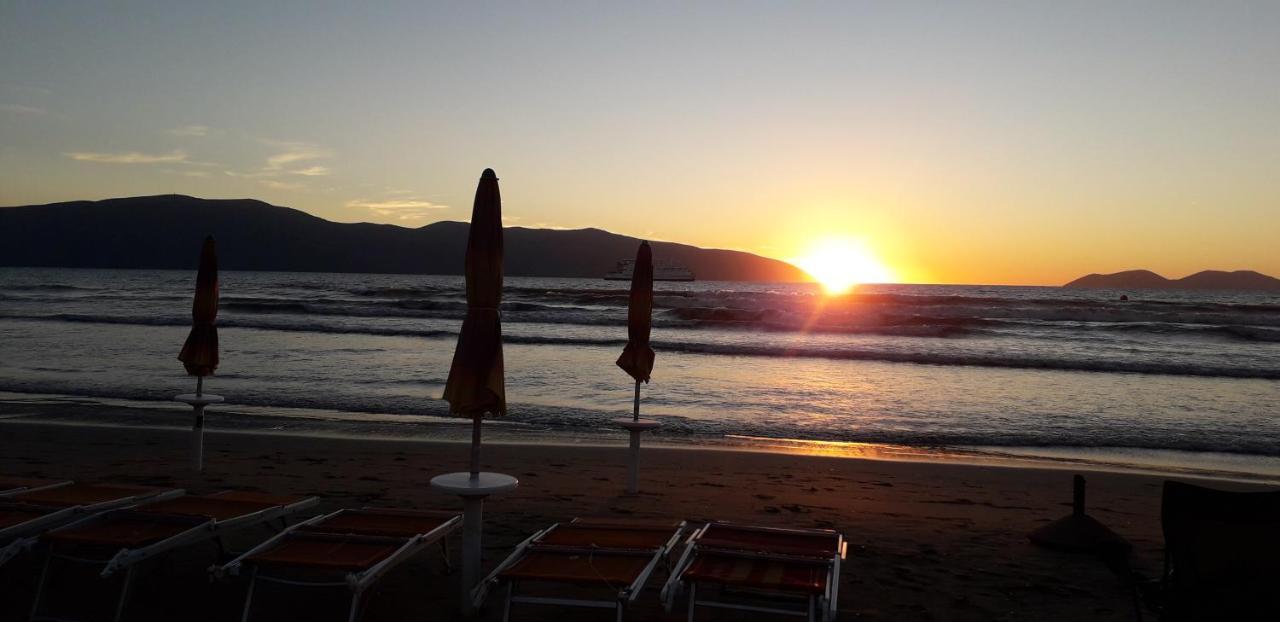 Central 5 Bedrooms Apartment Partial Seaview Vlorë Εξωτερικό φωτογραφία