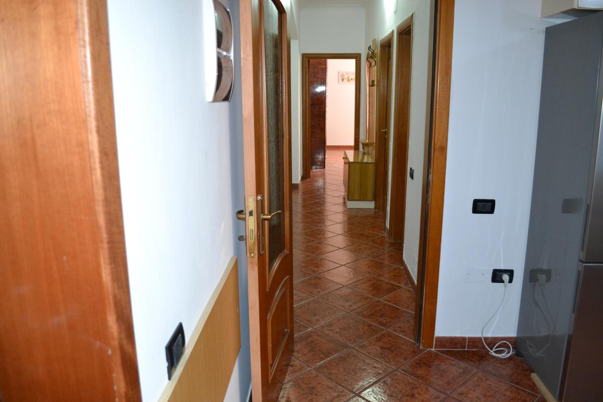 Central 5 Bedrooms Apartment Partial Seaview Vlorë Εξωτερικό φωτογραφία