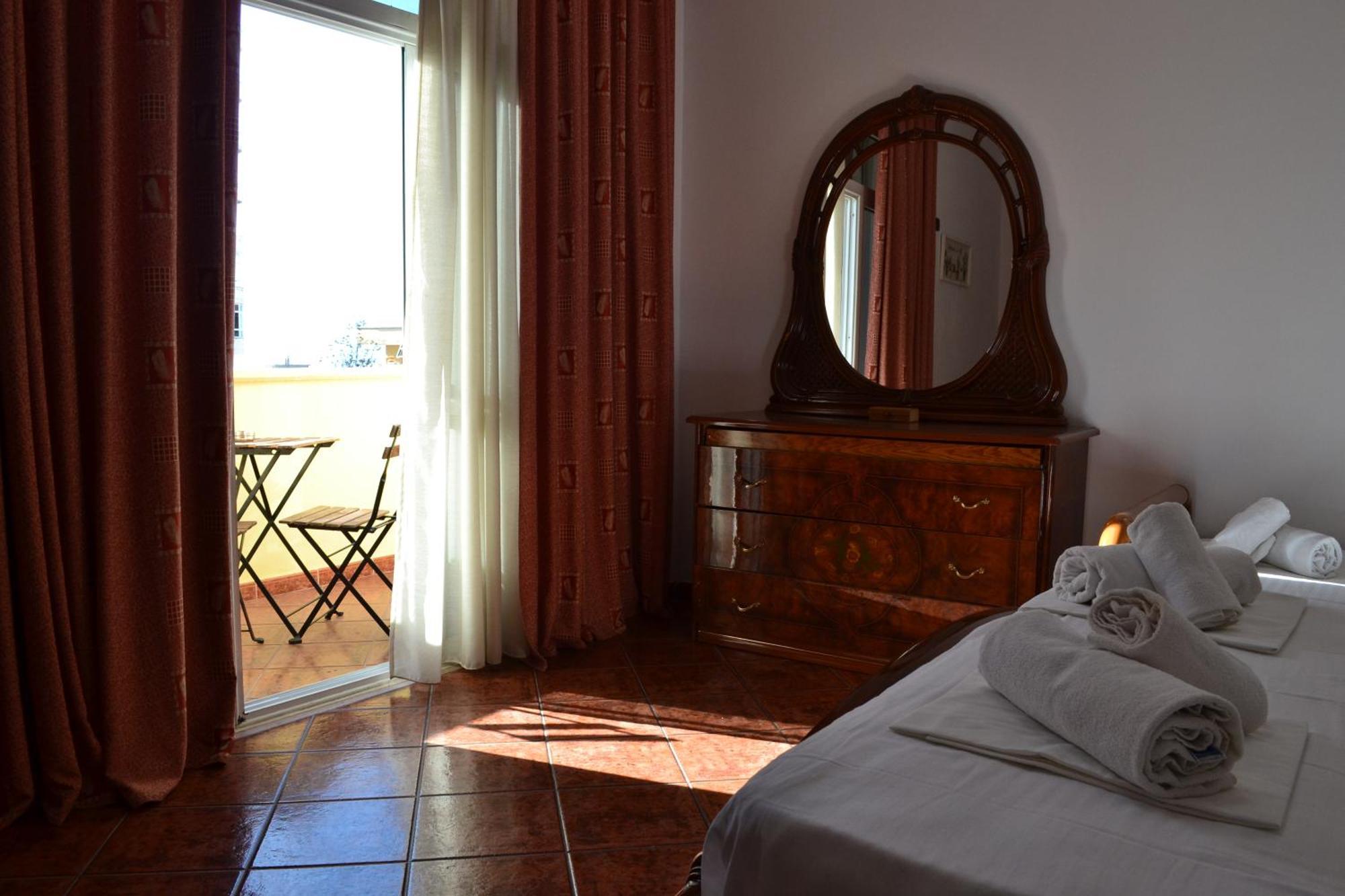 Central 5 Bedrooms Apartment Partial Seaview Vlorë Εξωτερικό φωτογραφία
