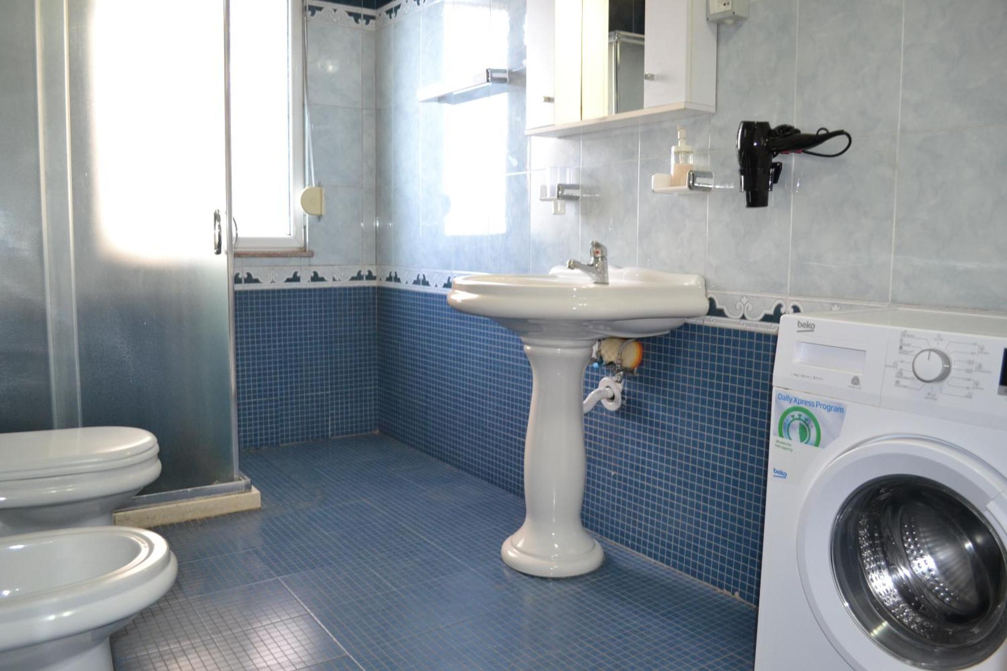Central 5 Bedrooms Apartment Partial Seaview Vlorë Εξωτερικό φωτογραφία