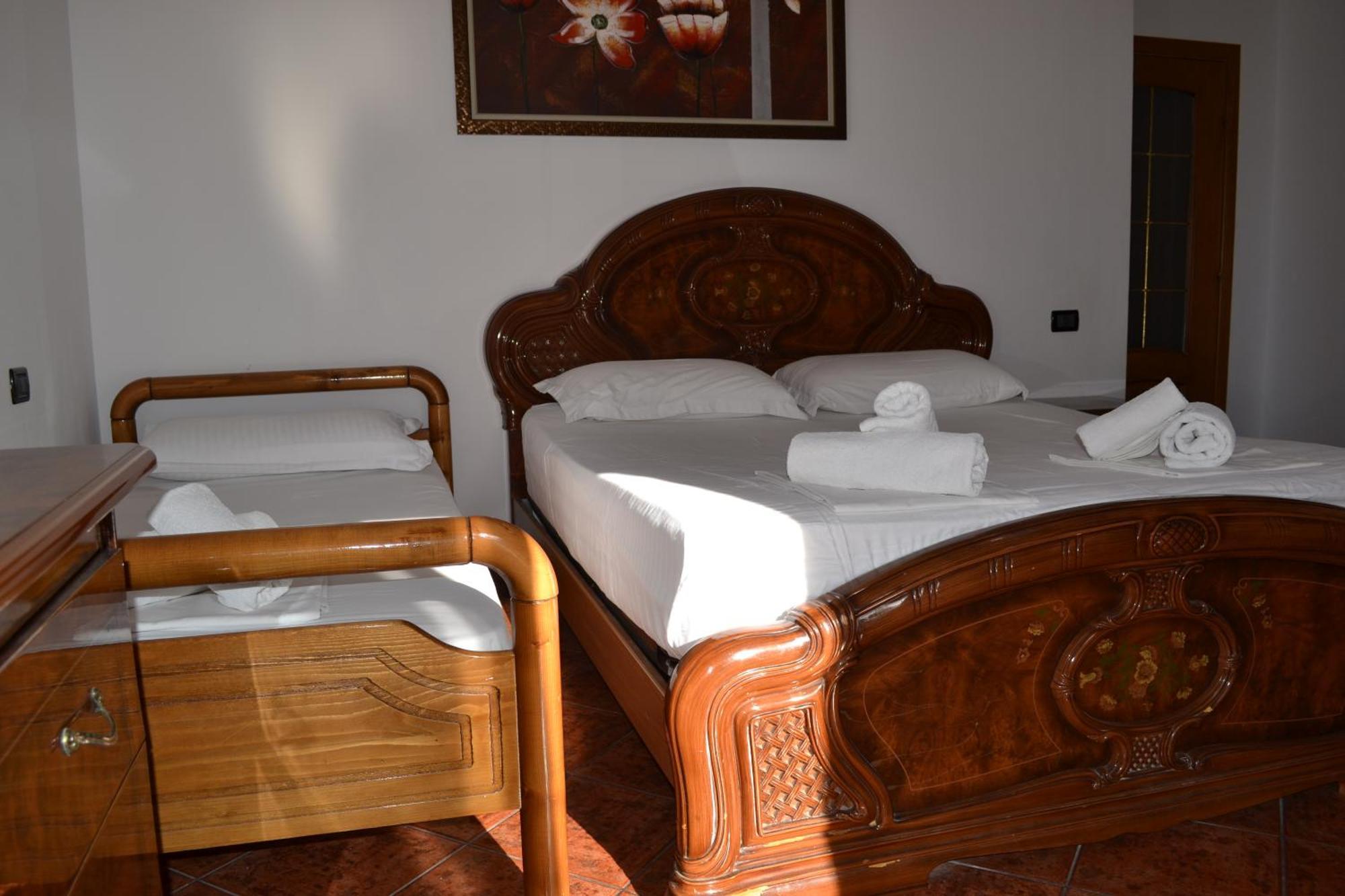 Central 5 Bedrooms Apartment Partial Seaview Vlorë Εξωτερικό φωτογραφία