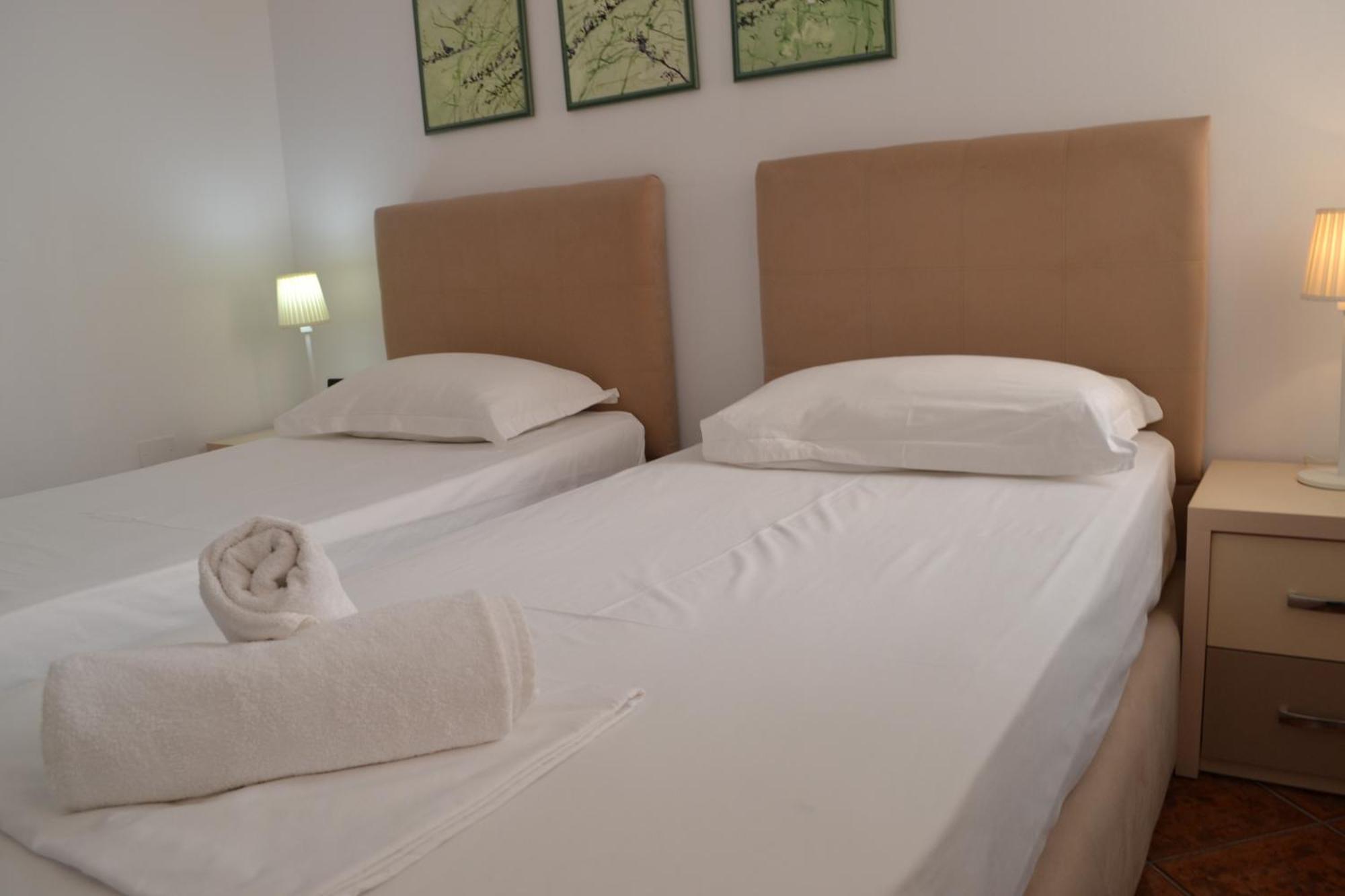 Central 5 Bedrooms Apartment Partial Seaview Vlorë Εξωτερικό φωτογραφία