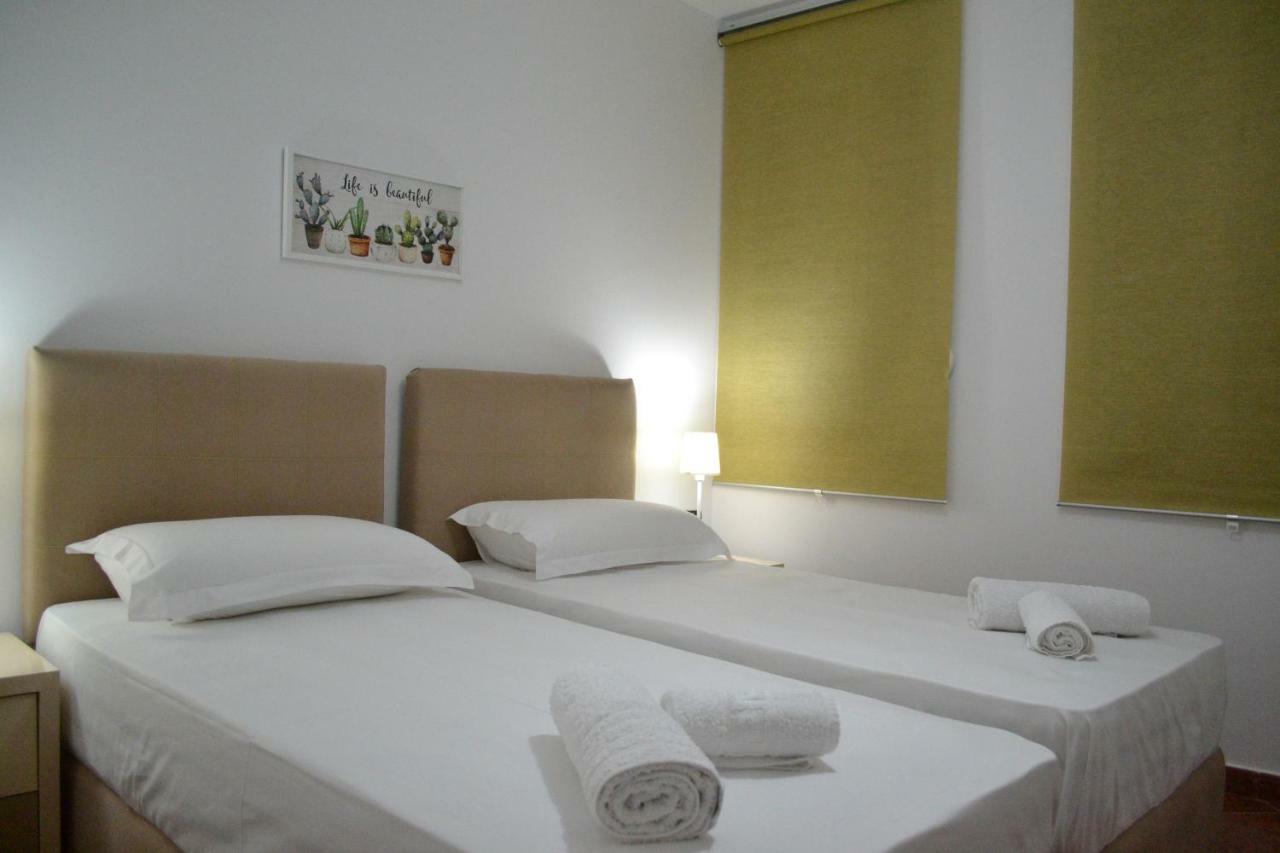 Central 5 Bedrooms Apartment Partial Seaview Vlorë Εξωτερικό φωτογραφία